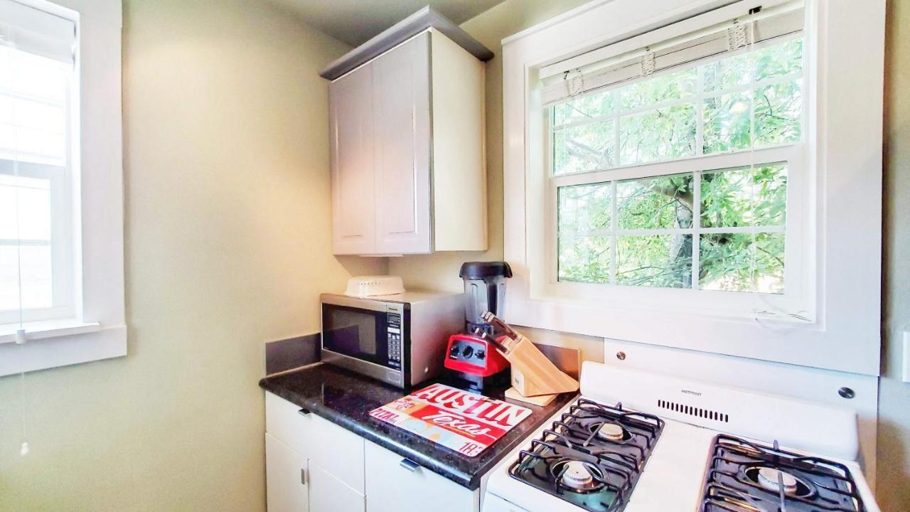 Ut Moody Center Downtown Eco Pecan Tree House Free Wifi Parking Quiet Office Austin Luaran gambar